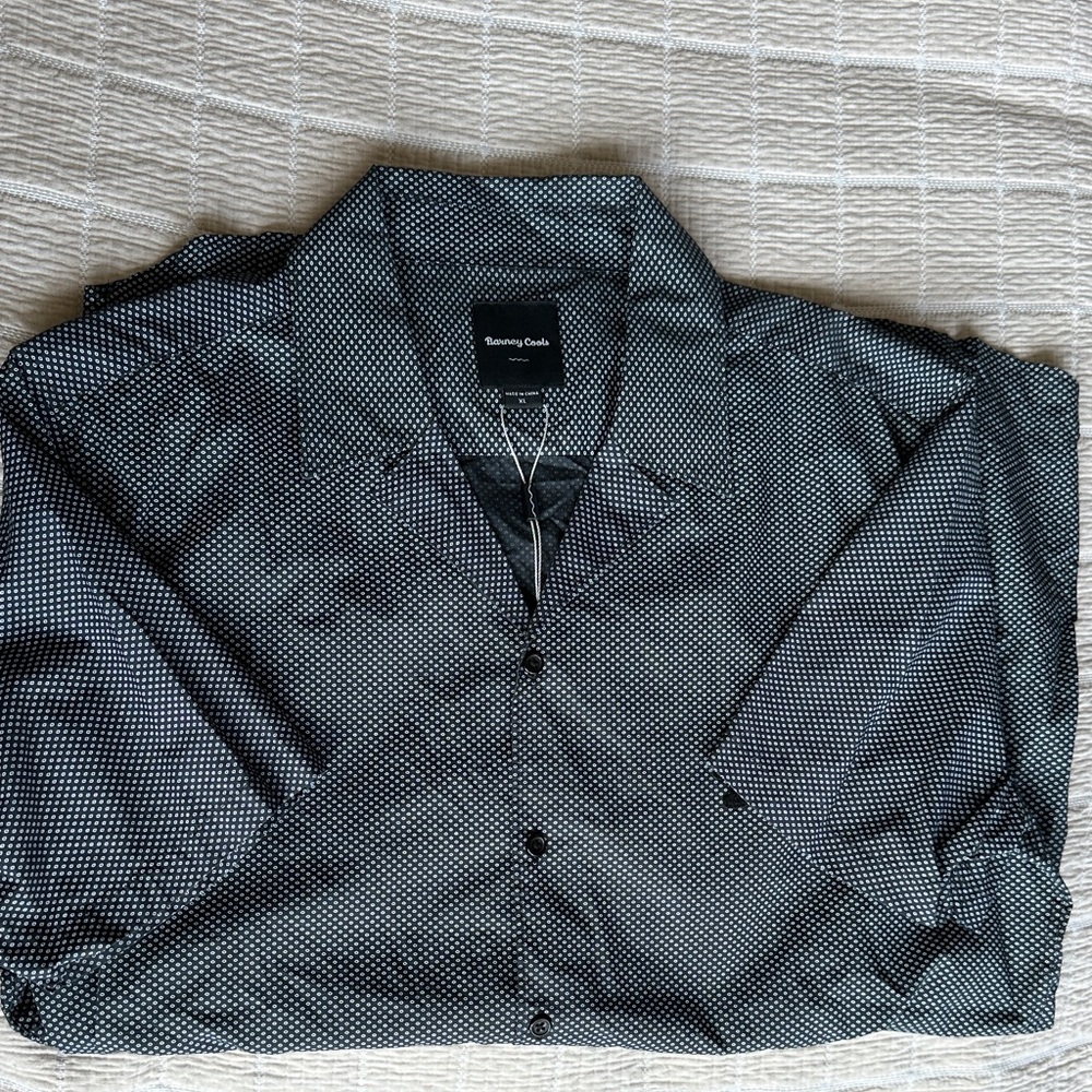 Barney Cools Men's Navy and White patterned Shirt